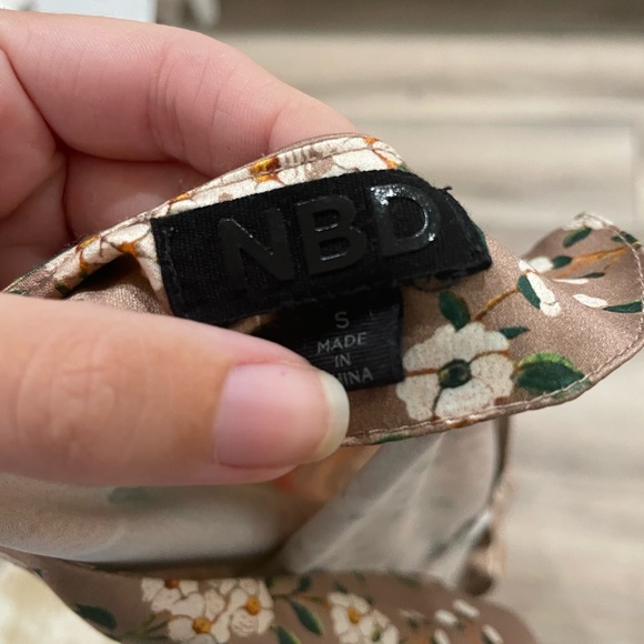 NBD revolve floral tan Satin Frieda Dress - Picture 5 of 7